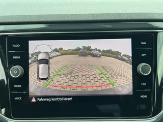 Volkswagen T-Roc Volkswagen T-Roc 1.5 TSI DSG SPORT TREKHAAK/CAMERA/NAVI/CARPLAY/ACC/STOELVERW/E-KLEP - afbeelding nr 20