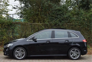 Mercedes-Benz B-Klasse Mercedes-Benz B-Klasse 250 e AMG Line | Open dak | Sfeerverl | DAB | Carbon | Carplay | Stoelverw | Full LED | AMG Velgen - afbeelding nr 3