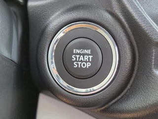 Suzuki Swift Suzuki Swift 1.2 Style Smart Hybrid | Automaat | Dakspoiler | Nieuwprijs € 29044,- | 6 jaar garantie - afbeelding nr 27