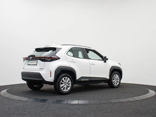 Toyota Yaris Cross Toyota Yaris Cross 1.5 Hybrid Comfort | Navigatie | Stoelverwarming | Camera - afbeelding nr 2