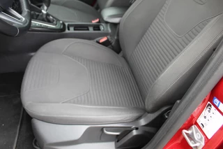 Ford Focus Ford Focus Wagon 1.0 Titanium Edition , 125pk Climate control , Navigatie , Cruise control , LED dagrijverlichting Parkeersensoren V+A , Voorruitverwarming , Sony Audio - afbeelding nr 5