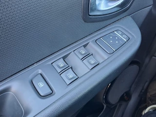 Renault Clio | Airco | Cruise | Navi | Trekhaak | LMV | - afbeelding nr 31