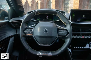 Peugeot 208 Peugeot 208 1.2 PureTech GT-line|Led|Camera|AppleCarPlay|Vol - afbeelding nr 5