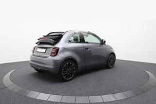 Fiat 500e Fiat 500e Cabrio La Prima 42kWh | ACC | Winterpack | JBL | Camera | CarPlay - afbeelding nr 16