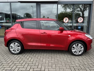 Suzuki Swift Suzuki Swift 1.2 Select Automaat | Achteruitrijcamera | Rood metallic - afbeelding nr 6
