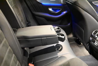 Mercedes-Benz EQC Mercedes-Benz EQC 400 4MATIC Premium Plus 80 kWh AMG - Memory - Distronic - Schuifdak - Keyless Entry - HUD - Ambiance Verlichting - afbeelding nr 45