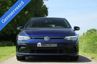 Volkswagen Golf Volkswagen Golf 8 1.5 eTSI / 3x R-Line / DSG / ACC / DAB / Navi / CarPlay / 150pk / LED / 17