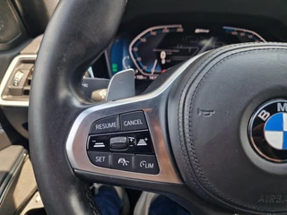 BMW 3 Serie BMW 3-serie 330e M Sport /Laser /Schuifdak /Deal ond /Nap /Garantie - afbeelding nr 15