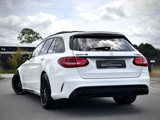 Mercedes-Benz C-Klasse Mercedes C-klasse Estate AMG 63 S 510pk c63 Panoramadak|Keyless|Head-up|Burmester® |Camera 360°|Carbon - afbeelding nr 13