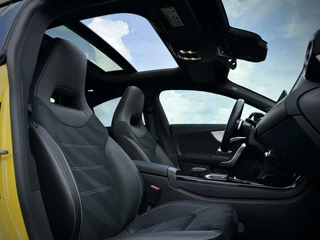 Mercedes-Benz CLA Mercedes CLA-klasse 250 e AMG CLA250e Coupe Panoramadak|Burmester®|Camera 360°|Sfeerverlichting|Head-up|Multibeam LED|Night pakket - afbeelding nr 25