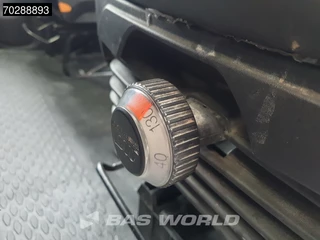 Iveco Daily Iveco Daily 35C16 3.0L Open Laadbak met Kist Dubbel Cabine Dubbellucht 3,5t Trekhaak Airco Euro6 Pritsche Pickup Open Box 2m3 Airco Trekhaak - afbeelding nr 21