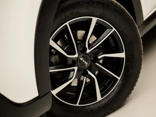 Citroën C3 Automaat (APPLE CARPLAY, GROOT NAVI, CAMERA, STOELVERWARMING, GETINT GLAS, SPORTSTOELEN, CRUISE, LANE ASSIST, NIEUWE APK, NIEUWSTAAT) - afbeelding nr 16