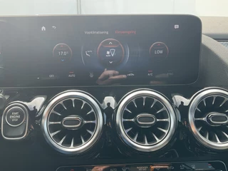 Mercedes-Benz GLA Mercedes-Benz GLA 250 e AMG-Line PHEV Carplay Cam Sfeerverl Led Voorklimatisering Uitstraling! - afbeelding nr 11