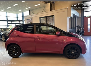 Toyota Aygo Toyota Aygo 1.0 VVT-i X-Cite CarPlay|Camera|1e eig|LED|Airco - afbeelding nr 10