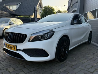 Mercedes-Benz A-Klasse Mercedes A-klasse 180 AMG Leer / Groot Scherm / Camera - afbeelding nr 2