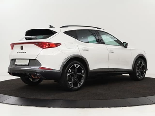 CUPRA Formentor CUPRA Formentor 1.4 e-Hybrid VZ | 245pk | Camera | Adaptive cruise | Stuurverwarming | Sfeerverlichting | Navigatie | Keyless | Full LED | PHEV - afbeelding nr 35