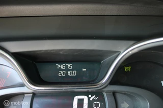 Renault Captur Renault Captur 1.2 TCe Xmod, Automaat, pdc voor en achter, trekhaak, navi, cruise control, achteruitrij camera, stoelverwarming. - afbeelding nr 25