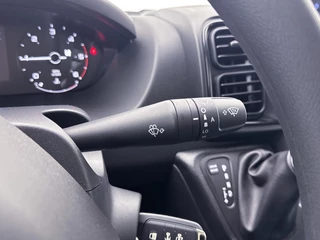 Peugeot Boxer Peugeot Boxer 2.2 BlueHDi 140 S&S L2H2 Navigatie LED Achteruitrijcamera Betimmering Cruise Control - afbeelding nr 10