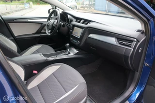 Toyota Avensis Toyota Avensis1.8 VVT-i Executive Business AUTOMAAT,TREKHAAK - afbeelding nr 12