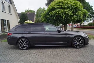 BMW 5 Serie BMW 5 Serie 530e (292pk) Laser/HUD/H&K/Pano/4-wielbesturing/Alle opties! - afbeelding nr 23