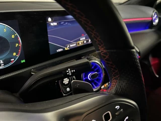 Mercedes-Benz A-Klasse Mercedes A-klasse 180 AMG Matgrijs Sfeerverlichting Carplay - afbeelding nr 39