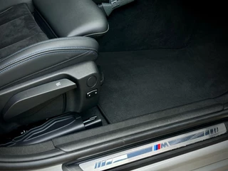 BMW 3 Serie BMW 3 Serie 330i M-PERFORMANCE DAK|HEADUP|360CAM|ACC|INDIVIDUAL - afbeelding nr 20