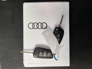 Audi Q3 Audi Q3 35 TFSI S edition Automaat Navi 20