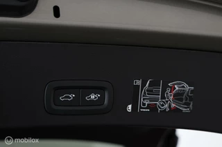 Volvo XC40 Volvo XC40 1.5 T4 Recharge R-Design - CAMERA - WINTERPACK - NAVI - afbeelding nr 22