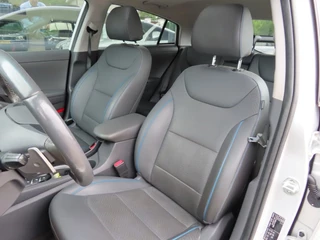 Hyundai IONIQ Hyundai IONIQ 1.6 GDI PHEV Premium Leder Open Dak Trekhaak 2019 - afbeelding nr 13