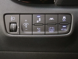 Hyundai Kona Hyundai Kona 1.6 GDI HEV Fashion Sky | Navigatie | Trekhaak | Camera | - afbeelding nr 23
