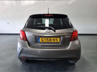 Toyota Yaris Toyota Yaris 1.3 VVT-i Dynamic Bi-Tone - afbeelding nr 5