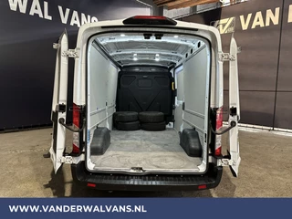 Ford Transit Ford Transit 2.0 TDCI 131pk L3H2 Euro6 Airco | Apple Carplay | Camera | Navigatie | Stoelverwarming| Cruisecontrol Parkeersensoren, Android Auto, Verwarmde voorruit, Bijrijdersbank - afbeelding nr 3