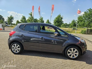 Kia Venga Kia Venga 1.6 CVVT World Cup Edition - afbeelding nr 6