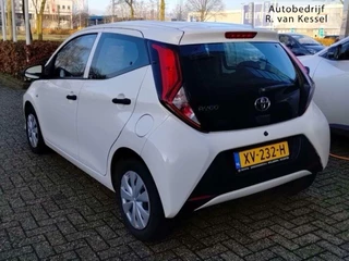 Toyota Aygo Toyota Aygo 1.0 VVT-i x-fun I Airco I Dealer onderhouden I NL-auto - afbeelding nr 4