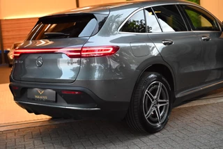 Mercedes-Benz EQC Mercedes-Benz EQC 400 4MATIC Premium Plus 80 kWh AMG - Memory - Distronic - Schuifdak - Keyless Entry - HUD - Ambiance Verlichting - afbeelding nr 71