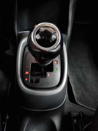 Toyota Aygo Toyota Aygo 1.0 VVT-i x-play / Automaat / Apple Carplay/Android-Auto / Airco - afbeelding nr 31