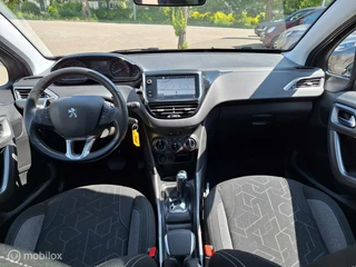 Peugeot 2008 PEUGEOT 2008 1.2 PURETECH BLEU LION AUTOMAAT/ 1e Eigenaar / Panoramadak / - afbeelding nr 14