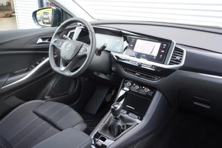 Opel Grandland Opel Grandland 1.2 Turbo 130pk GS / Camera + PDC / Navi Pro / DAB+ / 18 inch - afbeelding nr 11