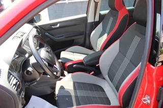 Škoda Fabia Škoda Fabia 1.2 TSI MONTE CARLO Climate Cruise Panorama 16LM Black Top!! - afbeelding nr 11