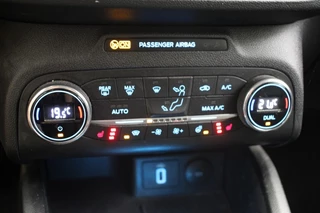 Ford Focus Ford Focus 1.0 EcoBoost Active Business wagon - Carplay, Camera, Stoelverw. - afbeelding nr 6