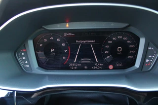 Audi Q3 Audi Q3 Sportback 35 TFSI 150PK S-TRONIC 7 S EDITION * NIEUWSTAAT * | S-LINE EXTERIEUR | S-LINE INTERIEUR | AUDI VIRTUAL COCKPIT | PANORAMISCH SCHUIF / KANTELDAK | NAVIGATIE | TWIN LEDEREN BEKLEDING ZWART MET ROTSGRIJS STIKSEL | VOORSTOELEN VERWARMBAAR | ACHTERUITRIJCAMERA | PARKEERSENSOREN VOOR / ACHTER | DODEHOEK DETECTIE |  ALARM SYSTEEM | FULL LED KOPLAMPEN INCLUSIEF LED ACHTERLICHTEN | ZWARTE HEMELBEKLEDING | AUDI SOUND SYSTEM | AMBIENTE VERLICHTING | 18