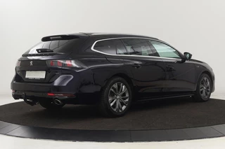 Peugeot 508 Peugeot 508 1.6 HYbrid Allure | Stoelverwarming | Carplay | Camera | Trekhaak | Navigatie | Climate control | Half leder | Cruise control | PHEV - afbeelding nr 35