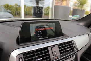 BMW 2 Serie ➡️ BMW 2-serie Cabrio 218i F23 Executive | 2e eigenaar | Origineel | Sportstoelen | Stoelverwarming | DAB | Harman-kardon | Stuurverwarming | PDC | Cruise control | Climate control | - afbeelding nr 24