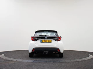 Toyota Yaris Toyota Yaris 1.5 Hybrid Dynamic | Trekhaak | Camera | Stoelverwarming - afbeelding nr 11