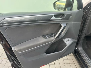 Volkswagen Tiguan Volkswagen Tiguan 1.4 TSI ACT Highline Pano Virtual DSG - afbeelding nr 37