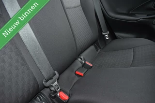 Toyota Yaris Toyota Yaris 1.5 Hybrid Business NAVI/KEYLESS/CAMERA/ETC.! - afbeelding nr 29