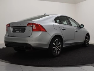 Volvo S60 Volvo S60 T3 POLAR+ DYNAMIC LEDER NAVI XENON BLUETOOTH PARK ASSIST - afbeelding nr 3