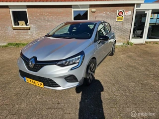 Renault Clio Renault Clio 1.0 TCe 90 Equilibre Navigatie - afbeelding nr 1