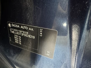 Škoda Superb Škoda Superb Combi 1.6 TDI Sprint Pro *PANO | NAVI-FULLMAP | MEMORY-PACK | ECC | PDC | CRUISE | 16''ALU* - afbeelding nr 24