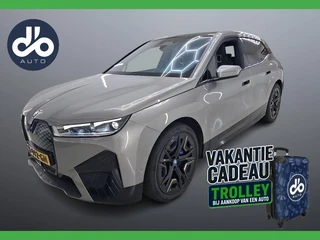 BMW iX xDrive40 Excellence SOH 100% I TREKHAAK I LASERLIGHT I FULL OPTIONS I ORG.NL + NAP + INCL BTW